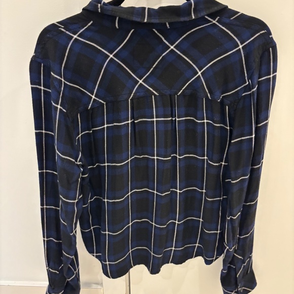 Rails button down top - Picture 2 of 3